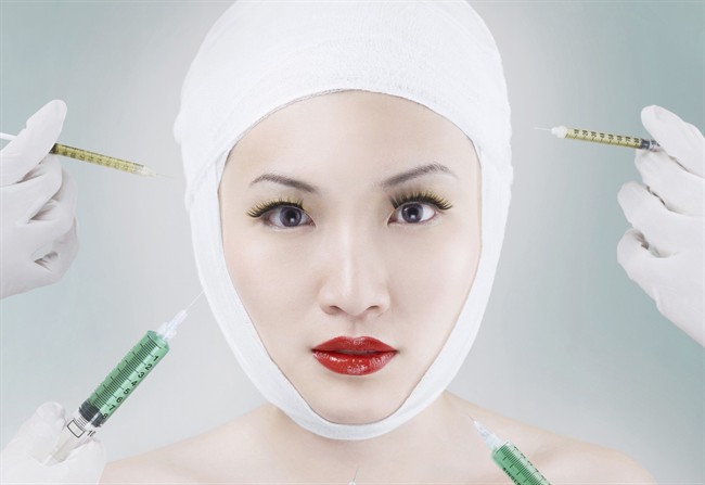 Chirurgia plastica: boom cinese, alla ricerca della bellezza occidentale