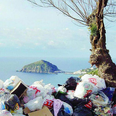 I rifiuti di Napoli finiranno in Romania? 