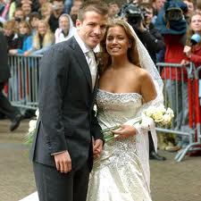 La sexy wags 2010? Sylvie Meis in Van der Vaart. Eccola in abito da sposa