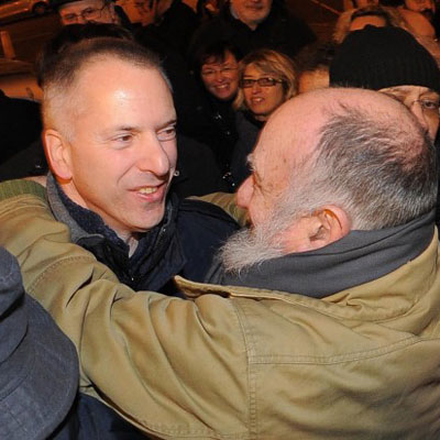 A Genova s'impone Marco Doria, un altro cazzotto ad un PD sempre più in difficoltà