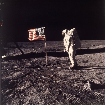 Good Luck, Mr. Gorsky!, sulla Luna Neil Armstrong disse anche questo