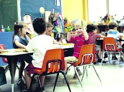 Bambini a scuola a 5 anni: l’idea del Ministro dell’Istruzione
