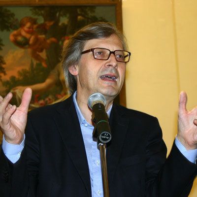 Caro Vittorio Sgarbi ci sono cose che un intellettuale non deve assolutamente fare