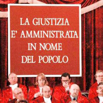 Il PD attacca la magistratura, dopo le ultime accuse agli uomini della sinistra.