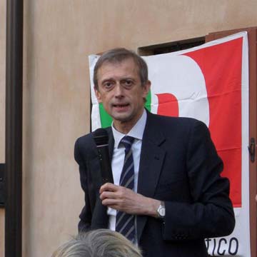 Piero Fassino è ingrassato!